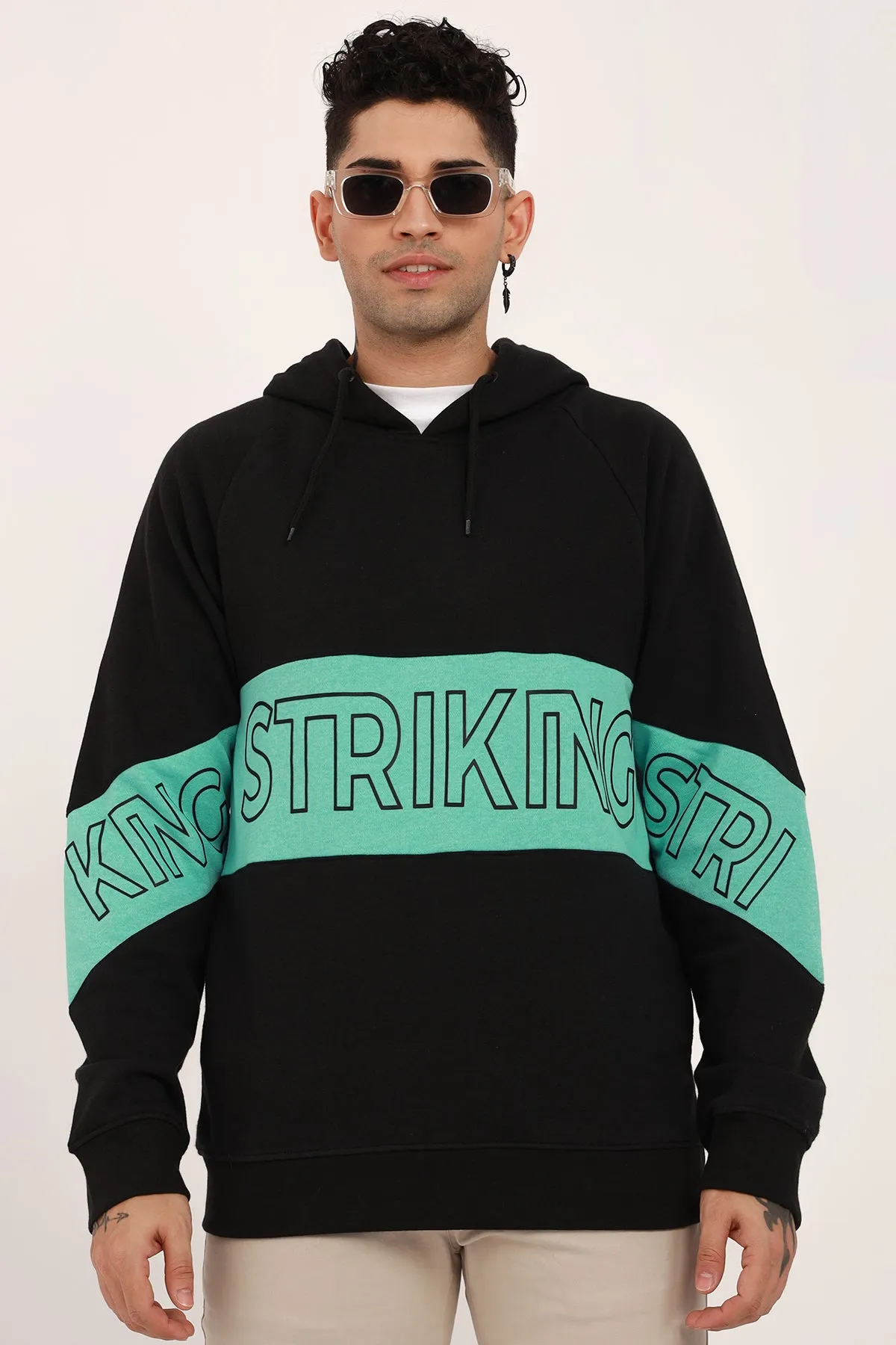 Black Striking Printed Hoodie - W22 - MH0033R