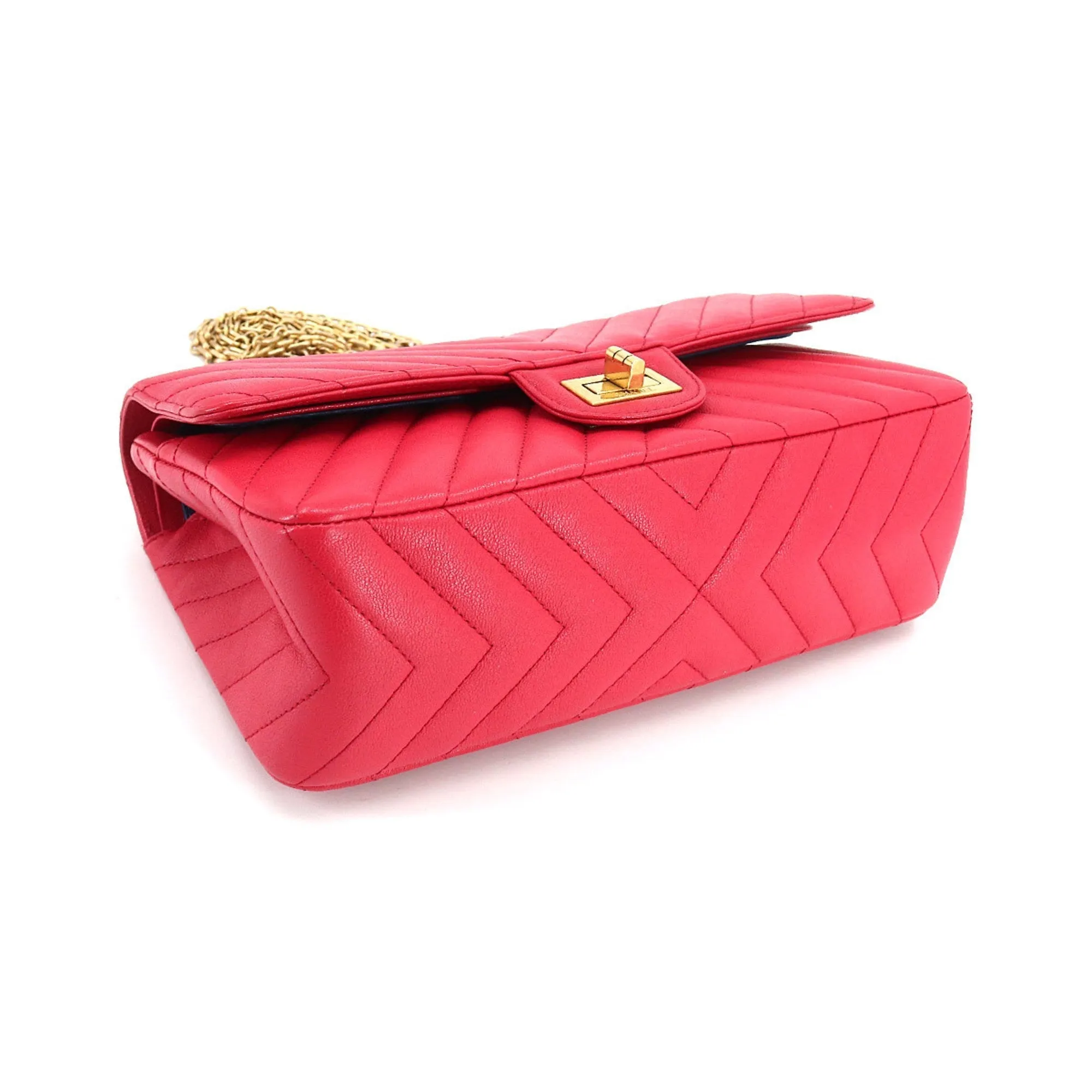 CHANEL 2.55 Chevron V stitch chain shoulder bag leather red A37586 gold metal fittings Bag