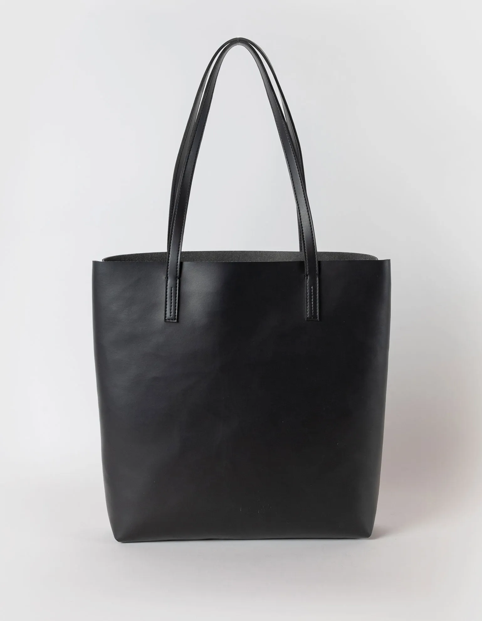 Georgia Bag Apple Leather Black