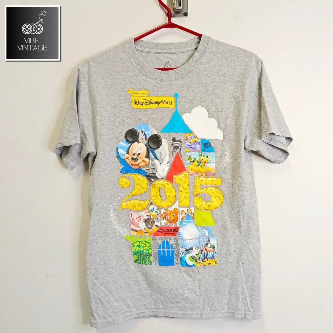 MICKEY MOUSE DISNEY T-SHIRTS - 37 PCS